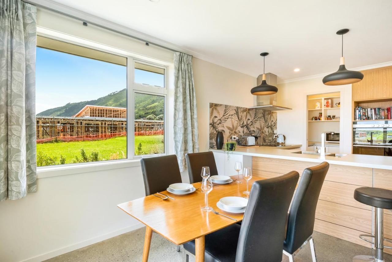 Matenga Townhouse - Waikanae Holiday Home Exterior foto